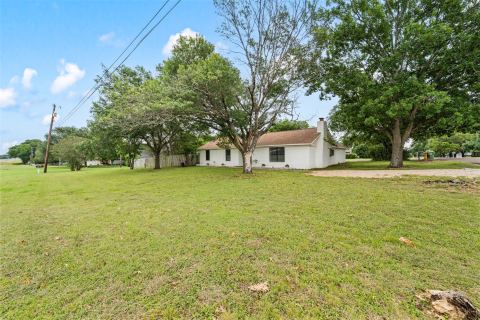 139 Claire Newell Lane, Waco, TX 76705 — photo 2