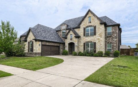 138 Fairweather Drive, Burleson, TX 76028 — photo 2
