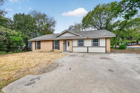 2023 N Bell Avenue, Denton, TX 76209 — photo 3