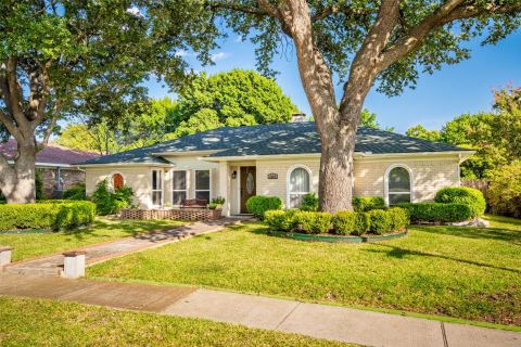 2304 Glen Forest Lane, Plano, TX 75023 — photo 2