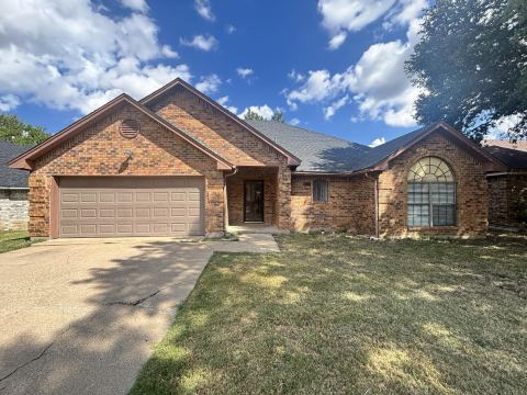 6515 Tempest Drive, Arlington