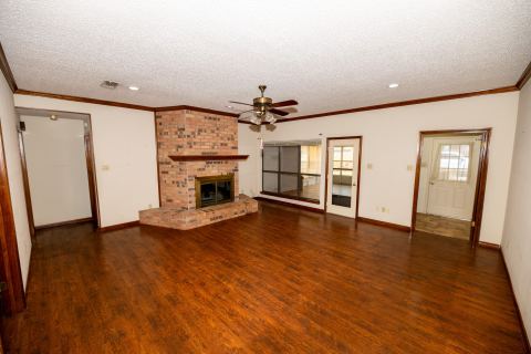 104 Cedar Springs Boulevard, Sulphur Springs, TX 75482 — photo 2
