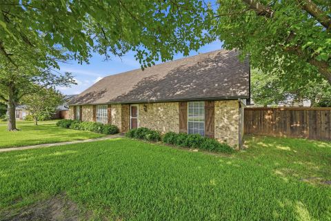 720 Blanton Drive, Sherman, TX 75092 — photo 2
