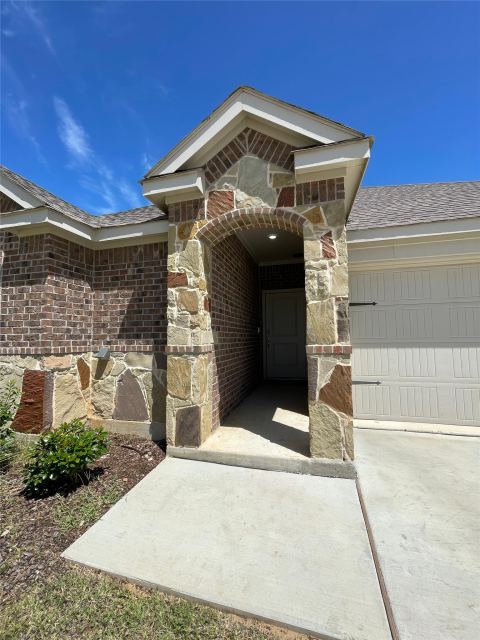 9901 Autumn Leaves Lane, Aubrey, TX 76227 — photo 2