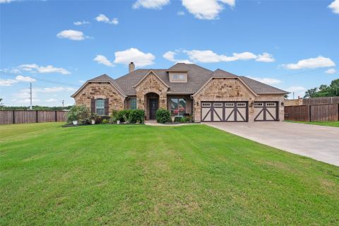 104 Lagrange Court, Weatherford
