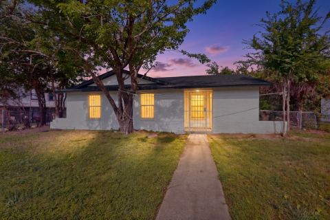 301 Stoneport Drive, Dallas, TX 75217 — photo 3