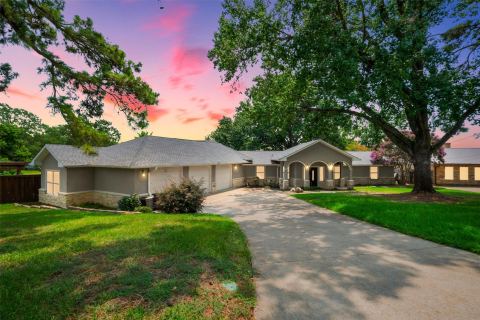 211 Lake Front Drive, Mabank, TX 75156 — photo 2