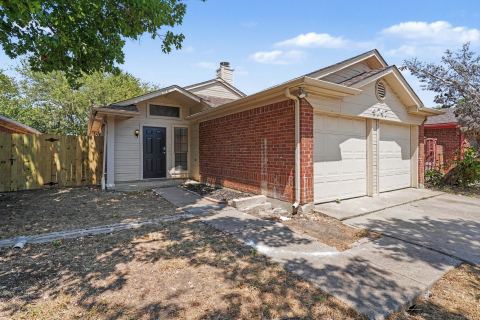 4747 Poppy Drive E, Fort Worth, TX 76137 — photo 2