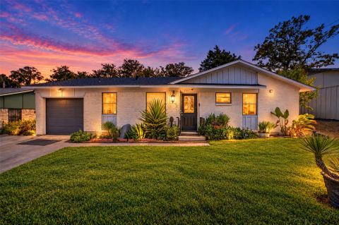 1262 Hidden Valley Drive, Dallas