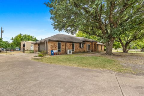 844 Fm 2194, Farmersville, TX 75442 — photo 2