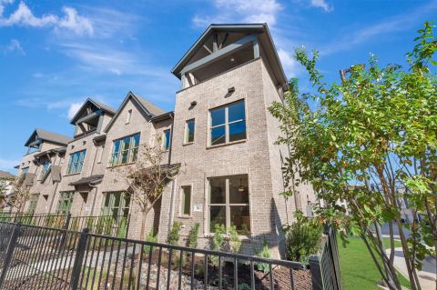 4827 Fuller Court 501, Irving