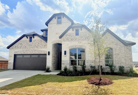 317 Aurora Hills Trail, Burleson