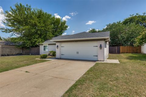 625 Park Center Boulevard, Saginaw, TX 76179 — photo 2