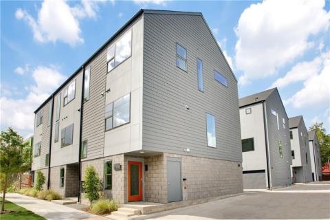 427 W 10th Street 303, Dallas