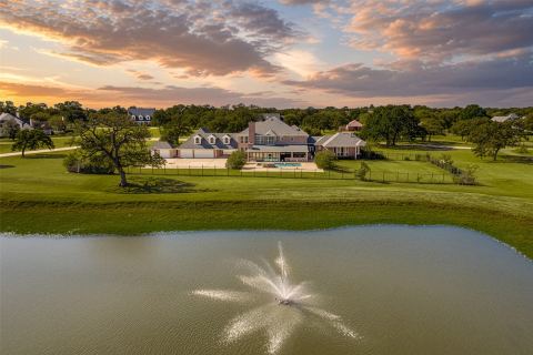 6035 Oak Hollow Drive, Burleson, TX 76028 — photo 3