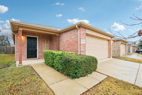 9120 Sun Haven Way, Fort Worth, TX 76244 — photo 2
