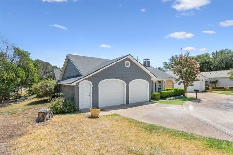 4544 Westchester Drive, Waco, TX 76710 — photo 2