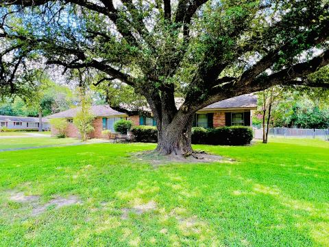 114 Harred Street, Sulphur Springs