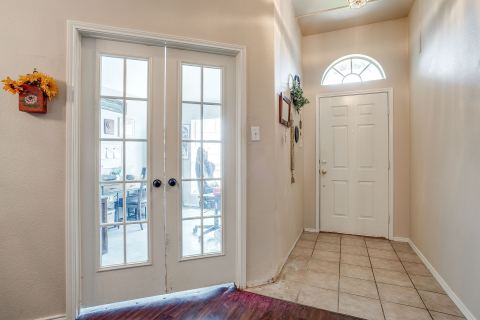 1013 Hidden Lake Drive, Burleson, TX 76028 — photo 3