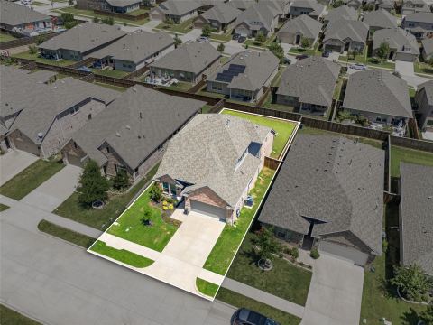 4727 Bluffview Drive, Haltom City, TX 76137 — photo 2