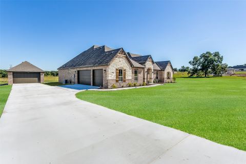 1014 Gonzollas Road, Springtown, TX 76082 — photo 3