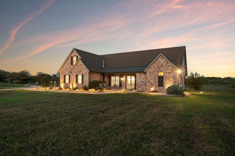 12621 Oak Grove Road S, Burleson