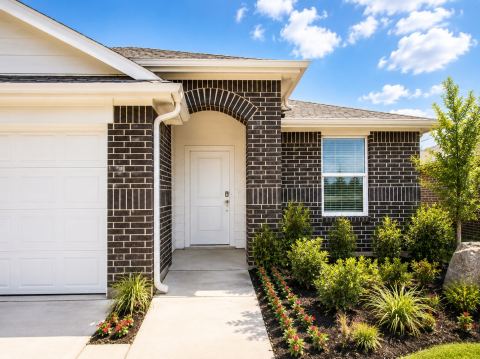 1612 Tin Roof Road, Krum, TX 76249 — photo 2