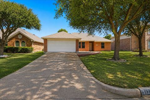 5424 Appalachian Way, Fort Worth, TX 76123 — photo 2