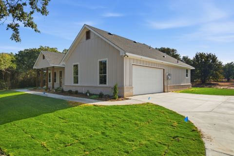 209 Waterford Drive, Weatherford, TX 76086 — photo 2