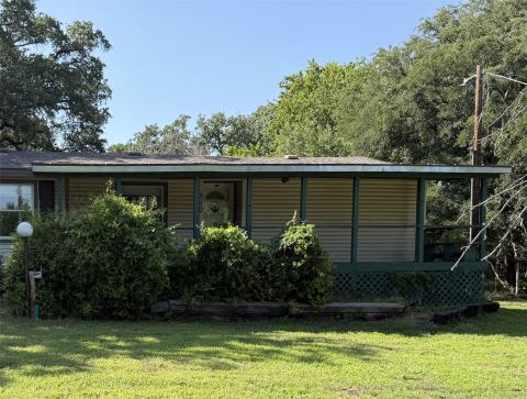 310 Taurus Road, Granbury, TX 76049 — photo 3