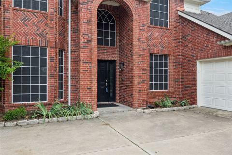 2702 Saint Charles Drive, Mansfield, TX 76063 — photo 3