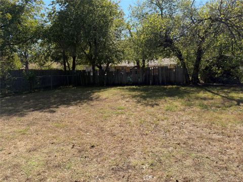 127 Wanda Way, Burleson, TX 76028 — photo 3