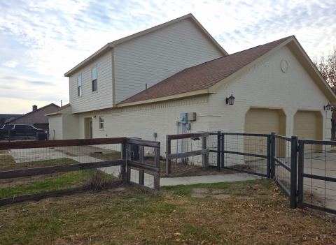 10456 Gentry Drive, Justin, TX 76247 — photo 3