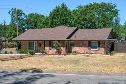 1423 W Shields Drive, Sherman, TX 75092 — photo 2