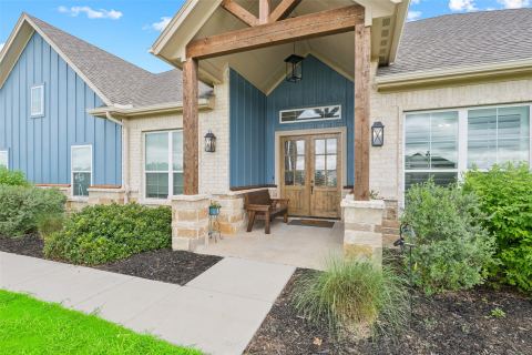 140 Clayton Crossing, Springtown, TX 76082 — photo 2