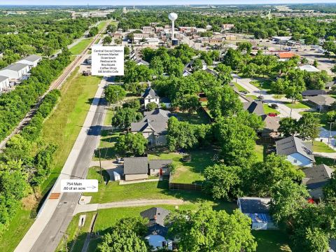 754 N Main Drive, Van Alstyne