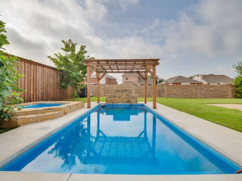 2811 Gillespie Lane, Grand Prairie, TX 75052 — photo 2
