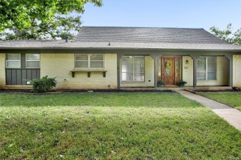 800 Glen Key Street, Denison, TX 75020 — photo 2