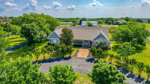 2717 Clear Lake Road, Weatherford