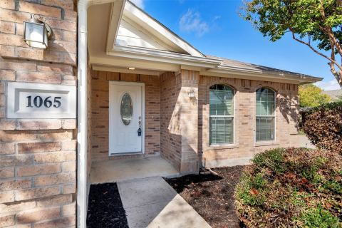 1065 Warbler Lane, Aubrey, TX 76227 — photo 2
