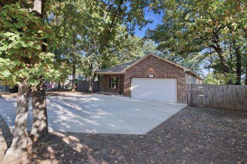 1837 Jennifer Court, Pelican Bay, TX 76020 — photo 3