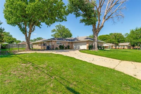 2500 Brookhaven Drive, Denison, TX 75020 — photo 3
