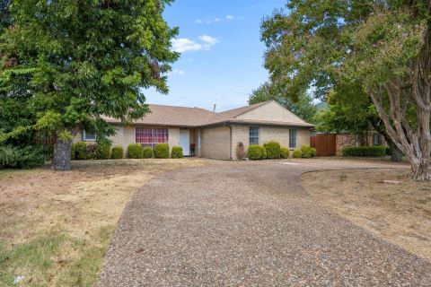 1701 East Spring Valley Road, Richardson, TX 75081 — photo 2