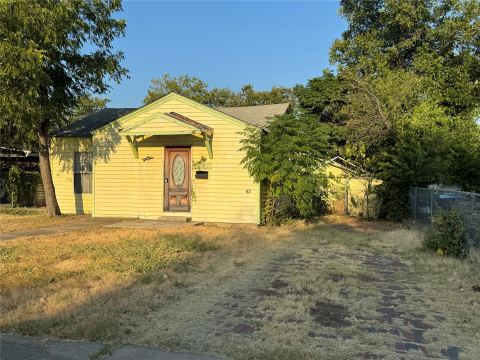 3203 Runnels Street, Fort Worth, TX 76106 — photo 2