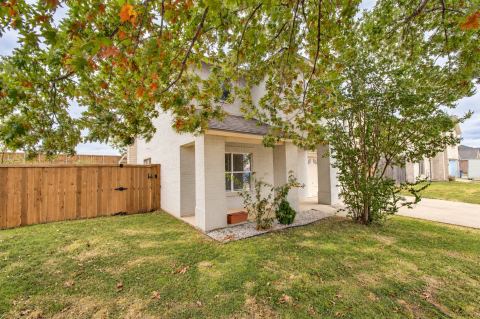 2813 Custer Drive, Corinth, TX 76210 — photo 3