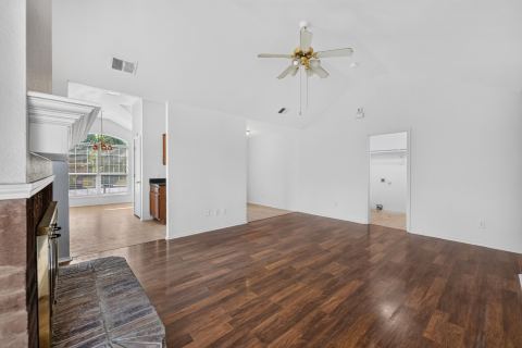 406 Oxford Loop, Princeton, TX 75407 — photo 2