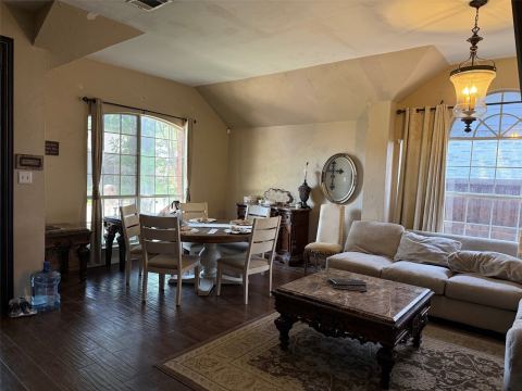 4210 Honeysuckle Drive, McKinney, TX 75070 — photo 2