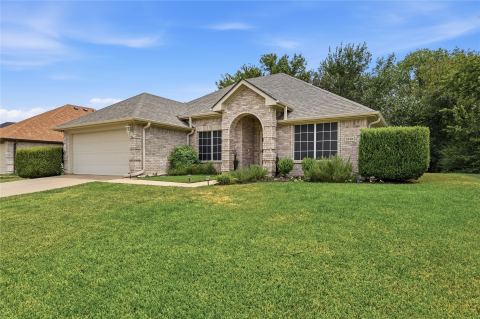 1601 Creekside, Sherman, TX 75092 — photo 2