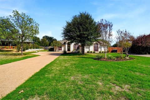 3105 Rim Rock Court, Granbury, TX 76049 — photo 2