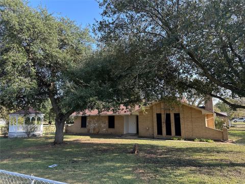 137 Oakview Circle, Waco, TX 76705 — photo 3